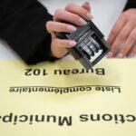 Élections municipales à Paris : deux écrans géants installés pour suivre la soirée d'Emmanuel Grégoire