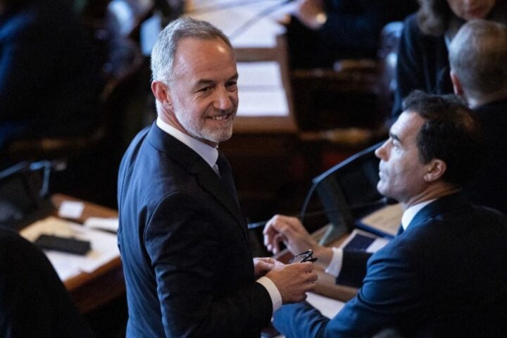 Emmanuel Grégoire élu maire de Paris après sa victoire aux municipales de 2026