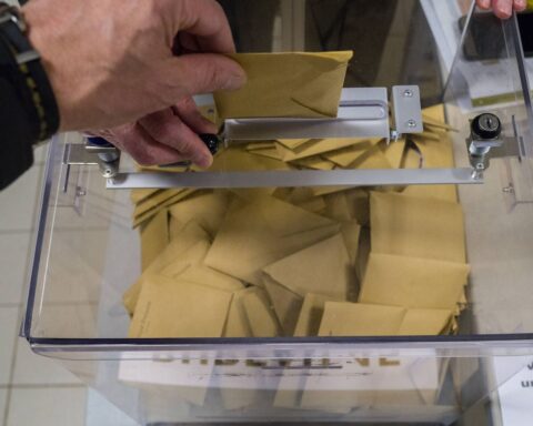 Erreur dans les résultats des municipales de 2026 à Sotteville-lès-Rouen : Lutte ouvrière annoncée gagnante par inadvertance