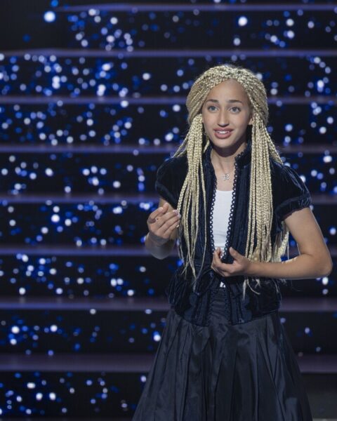 Eurovision 2026 : qui est Monroe, 17 ans, représentant la France à Vienne ?