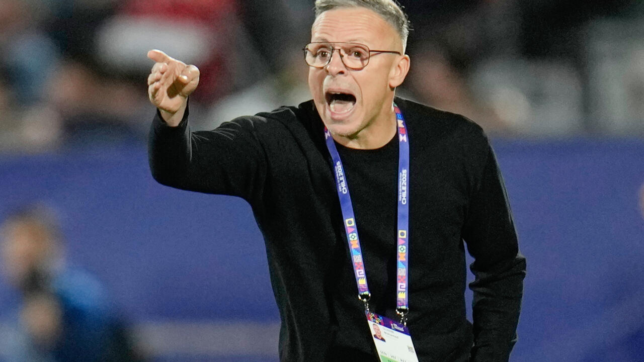 Football : Mohamed Ouahbi prend la relève de Walid Regragui en tant que sélectionneur des Lions de l'Atlas.