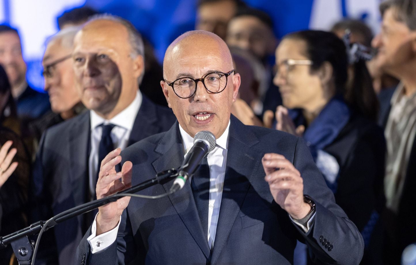 France Télé et Nathalie Saint-Cricq s'excusent après des parallèles entre Eric Ciotti et Mussolini