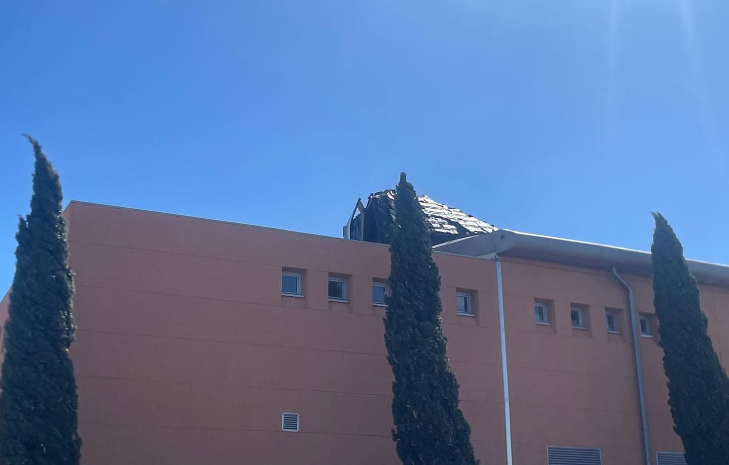 Interventions des pompiers dans les Bouches-du-Rhône à cause de vents violents