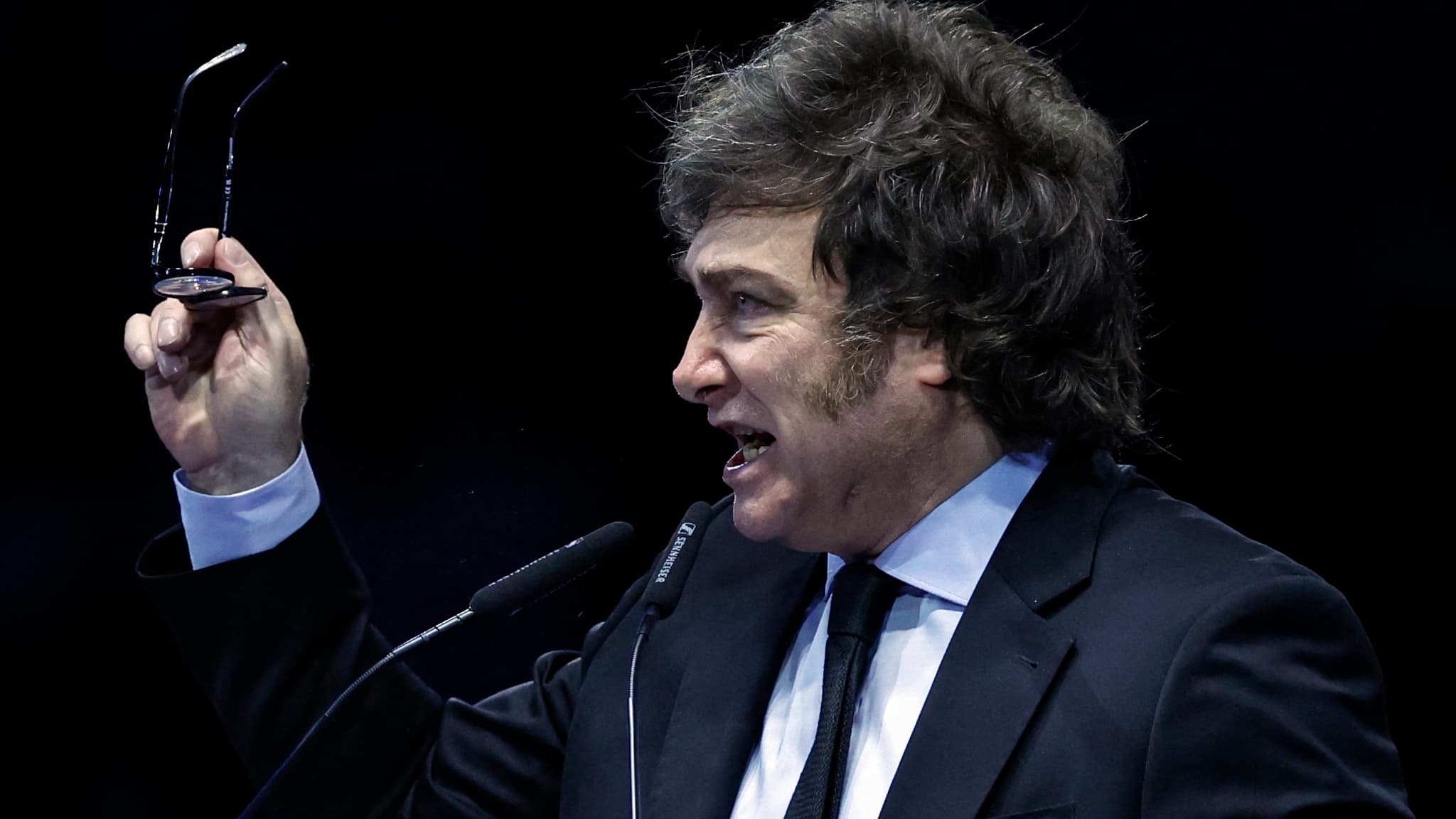 Javier Milei confronté à des accusations d'escroquerie liée à la cryptomonnaie $LIBRA et la perte de 114.000 portefeuilles