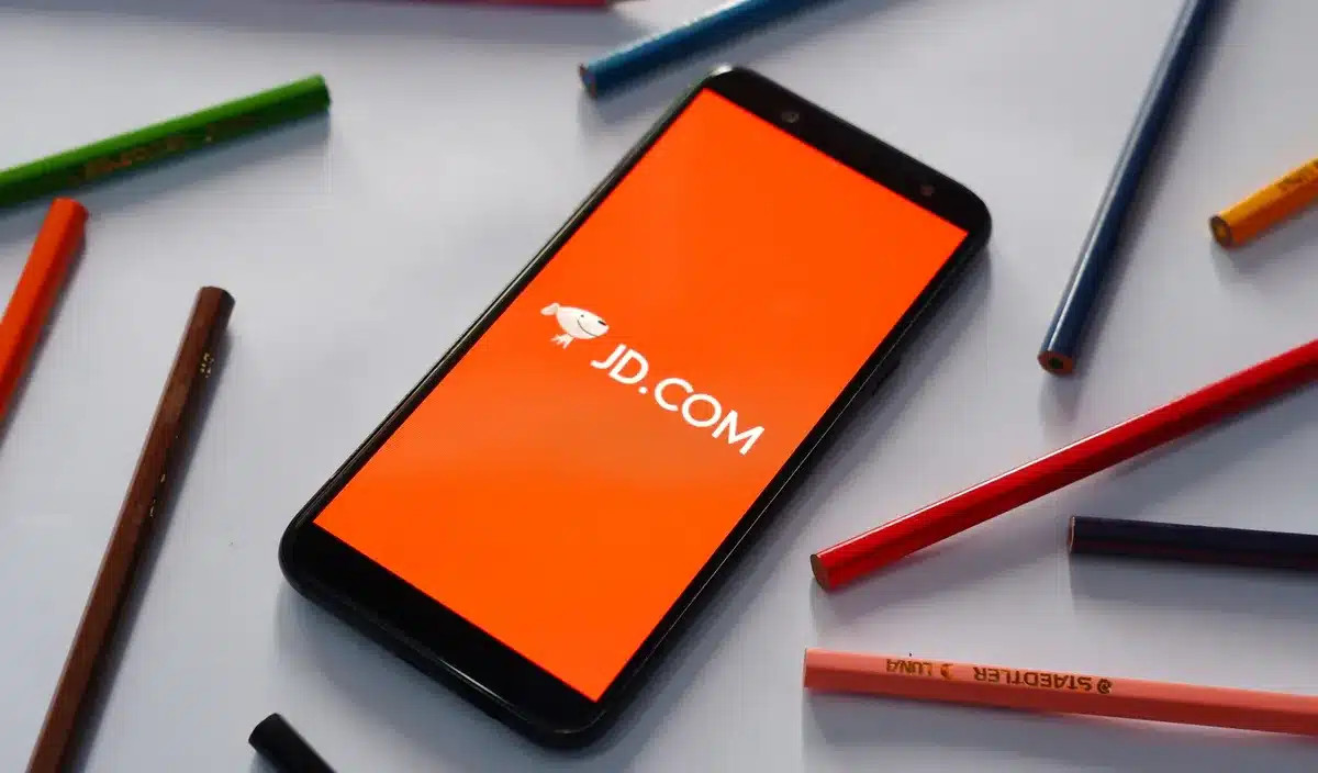 JD.com fait son entrée en Europe avec Joybuy : Amazon se retrouve face à un concurrent redoutable.