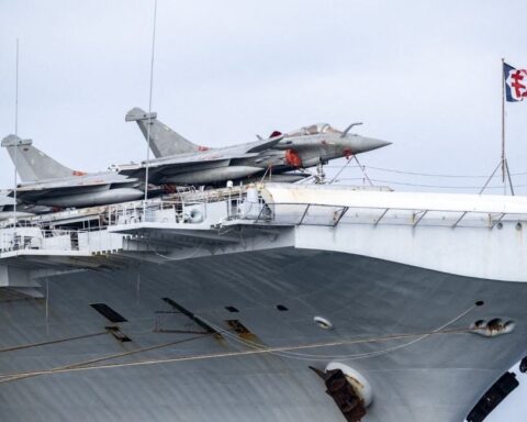 L'avenir du porte-avions français : quel sera le nom du successeur du Charles-de-Gaulle ?
