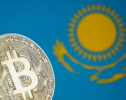 Le Kazakhstan prévoit d'investir 350 millions de dollars de ses réserves dans les cryptomonnaies