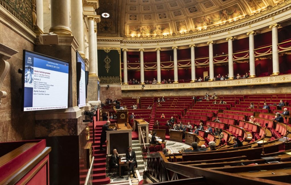 Le RN soutenu par des députés de droite adopte un amendement pour durcir les pénalités de fraude sociale