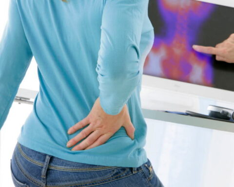 Le syndrome de la queue de cheval : explications sur la maladie de Nicholas Brendon