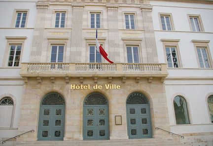 Le tribunal administratif confirme l'interdiction des signes religieux dans les conseils municipaux de Chalon-sur-Saône