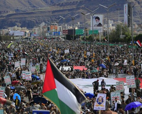 L'entrée des Houthis du Yémen dans la guerre d'Iran et ses implications internationales