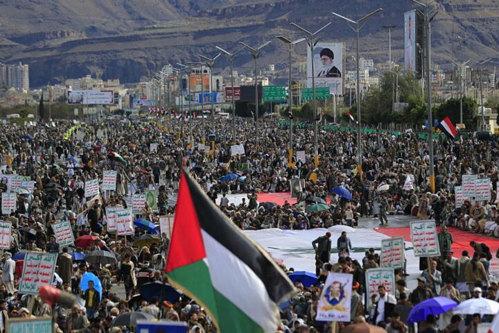 L'entrée des Houthis du Yémen dans la guerre d'Iran et ses implications internationales