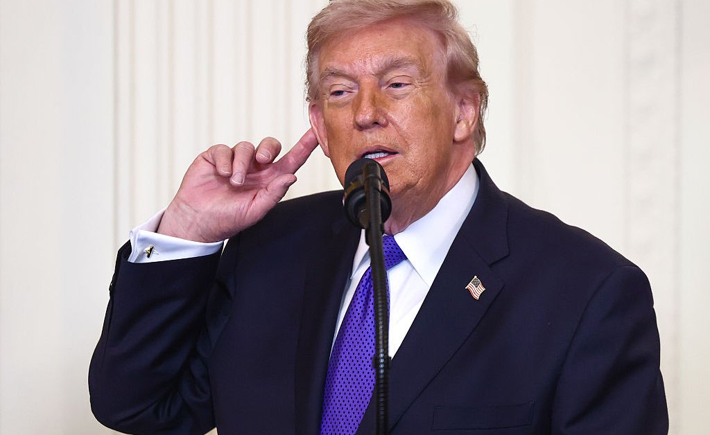 Les Américains divisés sur les frappes de Trump contre l'Iran : 59 % désapprouvent