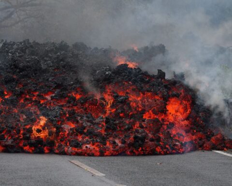 Les éruptions volcaniques les plus impressionnantes du XXIe siècle : retour sur des événements marquants