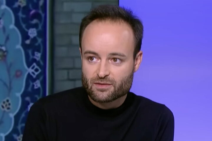 Louis Arnaud, ancien otage en Iran : "La guerre permet au régime de renforcer sa répression"