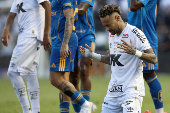 Mondial 2026 : l'équipe d'Iran pourrait jouer sans Neymar, qui n'est pas sélectionné par Ancelotti.