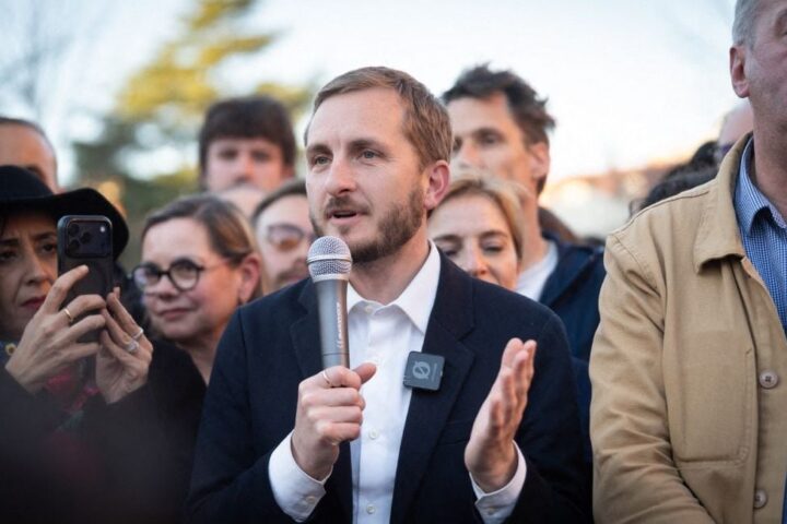Municipales 2026 à Toulouse : François Piquemal hué lors de la commémoration des attentats de mars 2012