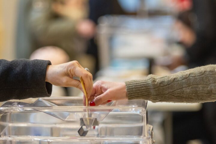 Municipales 2026 : Charles Hittler réélu à Arcis-sur-Aube face à Antoine Renault-Zielinski