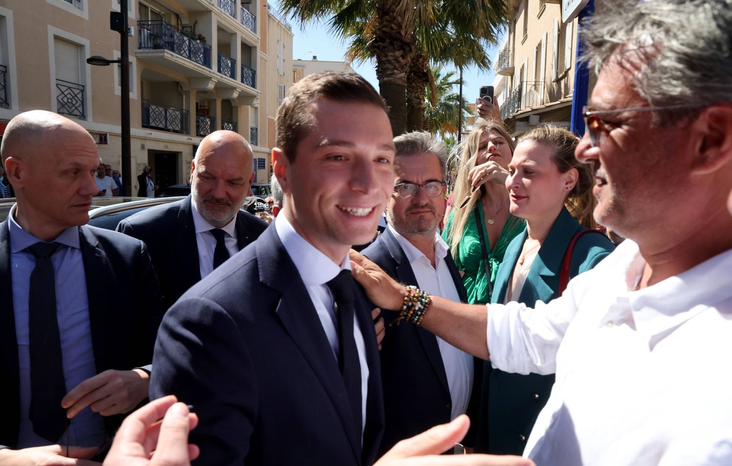 Municipales 2026 : le Rassemblement national cible les petites communes pour accroître son influence