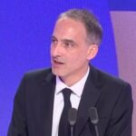 Municipales 2026 : les critiques de Raphaël Glucksmann sur la dynamique de La France insoumise