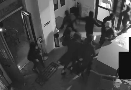 Neuf adolescents interpellés après le saccage de la mairie de Fresnes