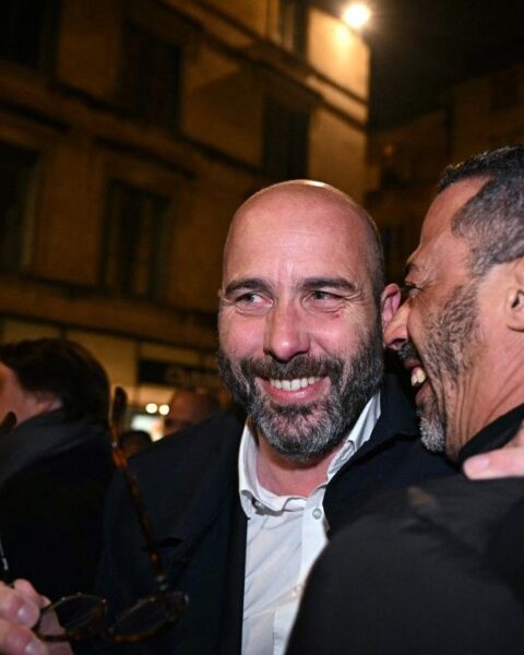 Nîmes devient la plus grande ville communiste de France avec la victoire de Vincent Bouget