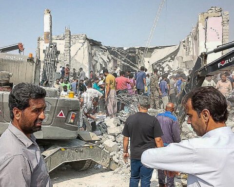 Plus de 100 enfants tués lors d'une frappe aérienne sur une école primaire pour filles en Iran