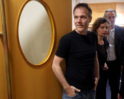 Rémi Gaillard conteste les résultats des municipales à Montpellier, évoquant des irrégularités en campagne