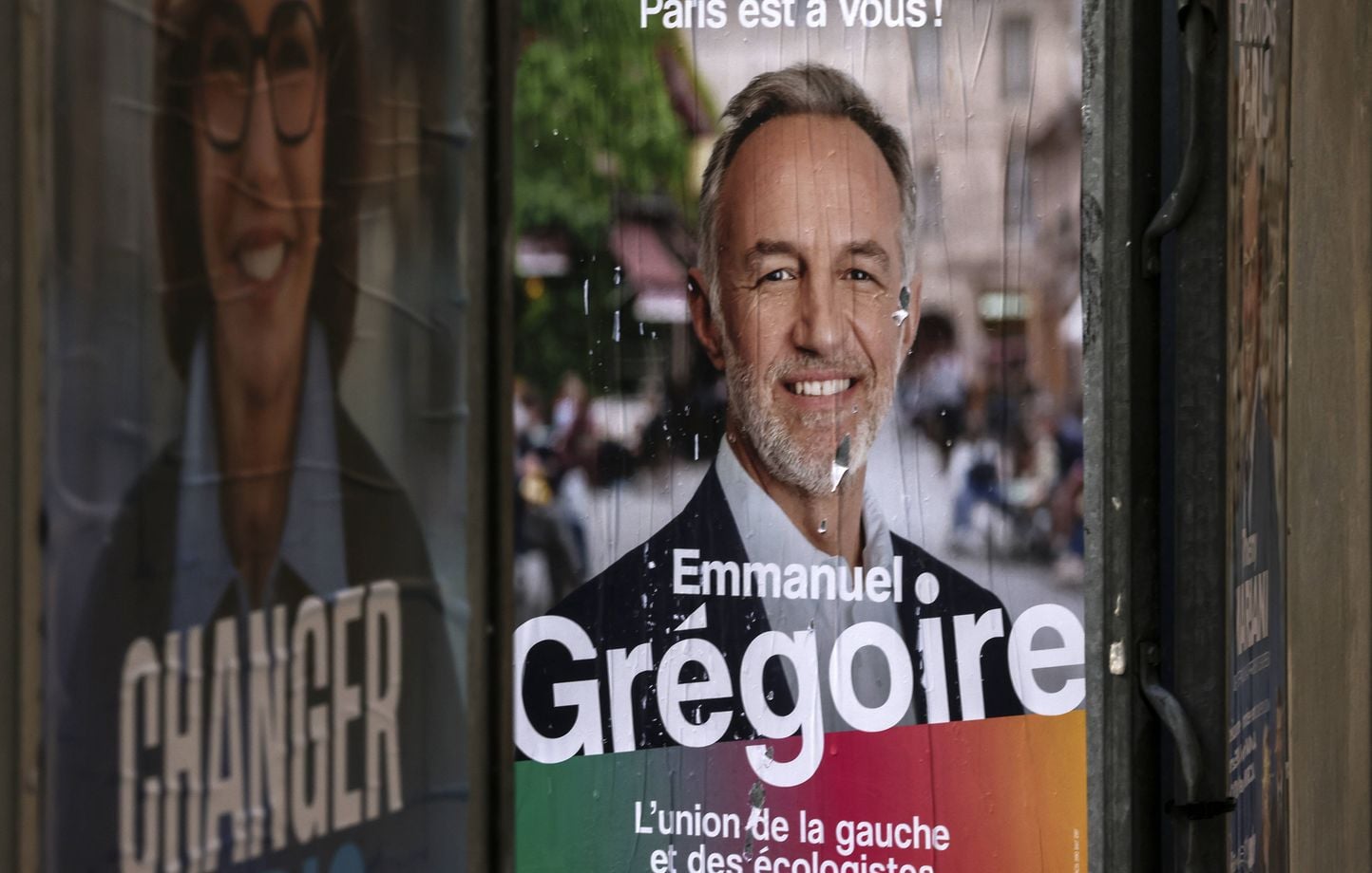 Sondage pour les municipales de Paris 2026 : Emmanuel Grégoire en tête, Knafo parmi les leaders