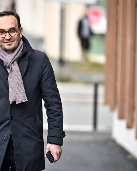 Thomas Cazenave (Macron) remporte les municipales 2026 à Bordeaux, Pierre Hurmic vaincu