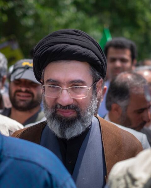 Trump critique la nomination de Mojtaba Khamenei comme nouveau leader suprême de l'Iran