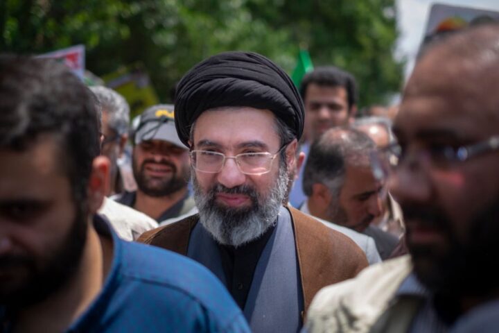 Trump critique la nomination de Mojtaba Khamenei comme nouveau leader suprême de l'Iran