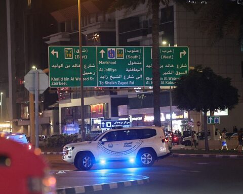 Une attaque présumée de drone iranien cible le consulat des États-Unis à Dubaï