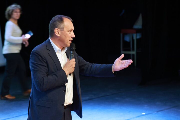 Aix-Marseille : Nicolas Isnard se porte candidat à la présidence de la métropole pour une gouvernance apaisée