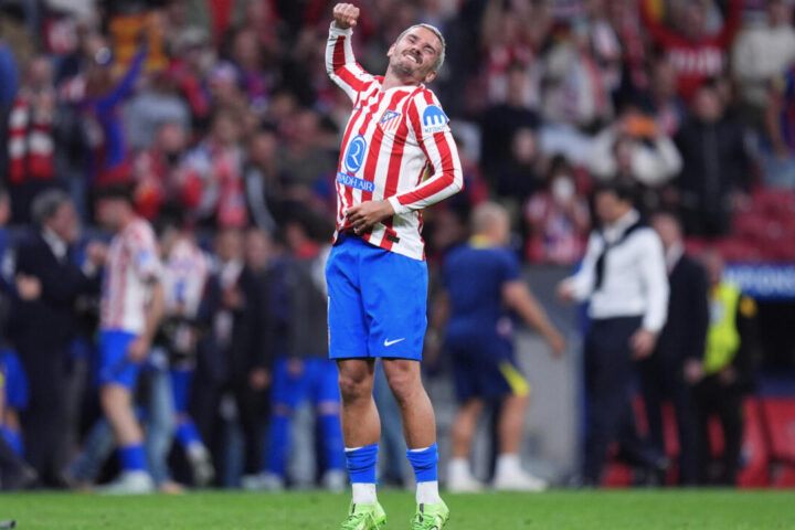 Antoine Griezmann souhaite profiter pleinement de son aventure avec l'Atletico Madrid. Ligue des champions : le PSG s'impose à Liverpool et se qualifie pour les phases éliminatoires.