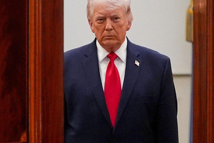 Appel croissant à l'invocation de la section quatre du 25ème amendement contre Trump