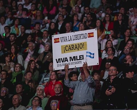 Argentine : l'effondrement d'un système politique propulse Javier Milei à la présidence