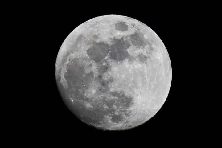 Artémis 2 : sept faits clés avant le survol historique de la Lune par les astronautes