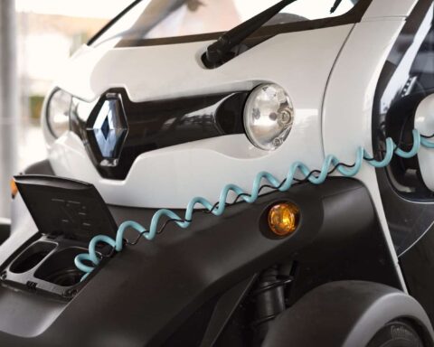 Automobile : les ventes de voitures électriques augmentent de près de 50 % dans l'Union européenne en mars.