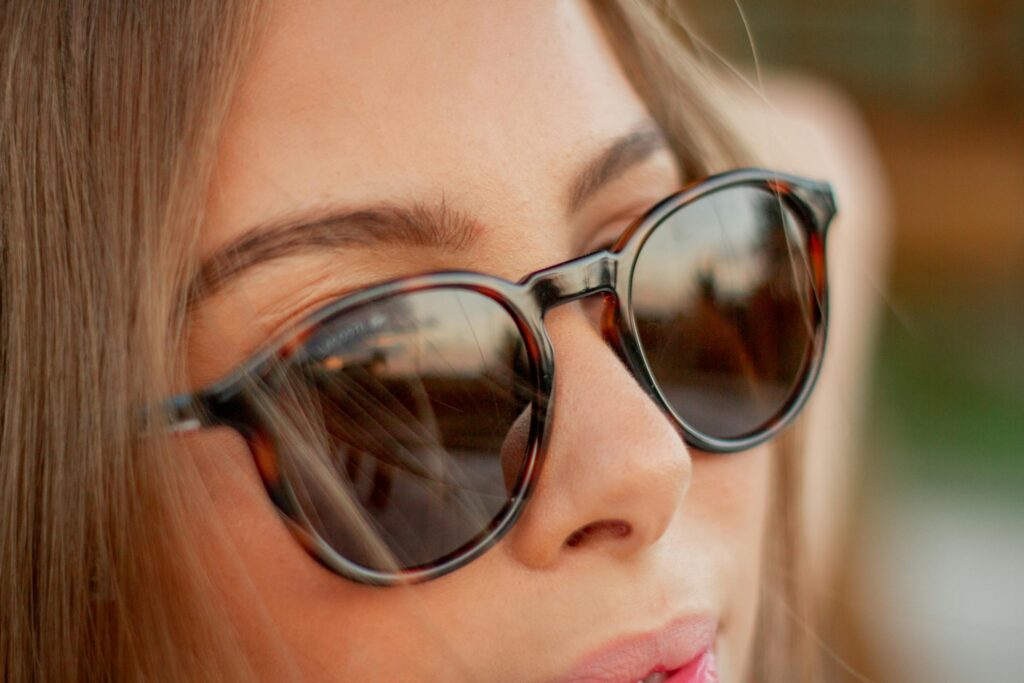 Comment sélectionner un fournisseur de lunettes de soleil digne de confiance