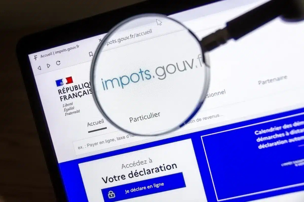 De nombreux contribuables ignorent que la case 1PB sur la déclaration 2026 peut entraîner une réduction de leur impôt de plusieurs centaines d'euros.