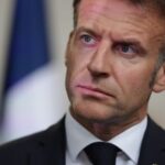 Emmanuel Macron critique les partisans d'une rupture avec l'Algérie lors d'une visite en Ariège