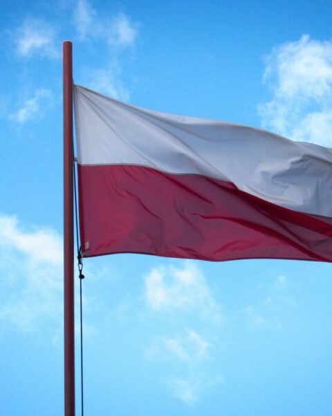 Enquête en Pologne sur Zondacrypto pour blanchiment d'argent et liens avec la mafia russe