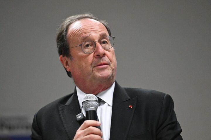 François Hollande et Édouard Philippe débattent des retraites lors d'un événement des Gracques