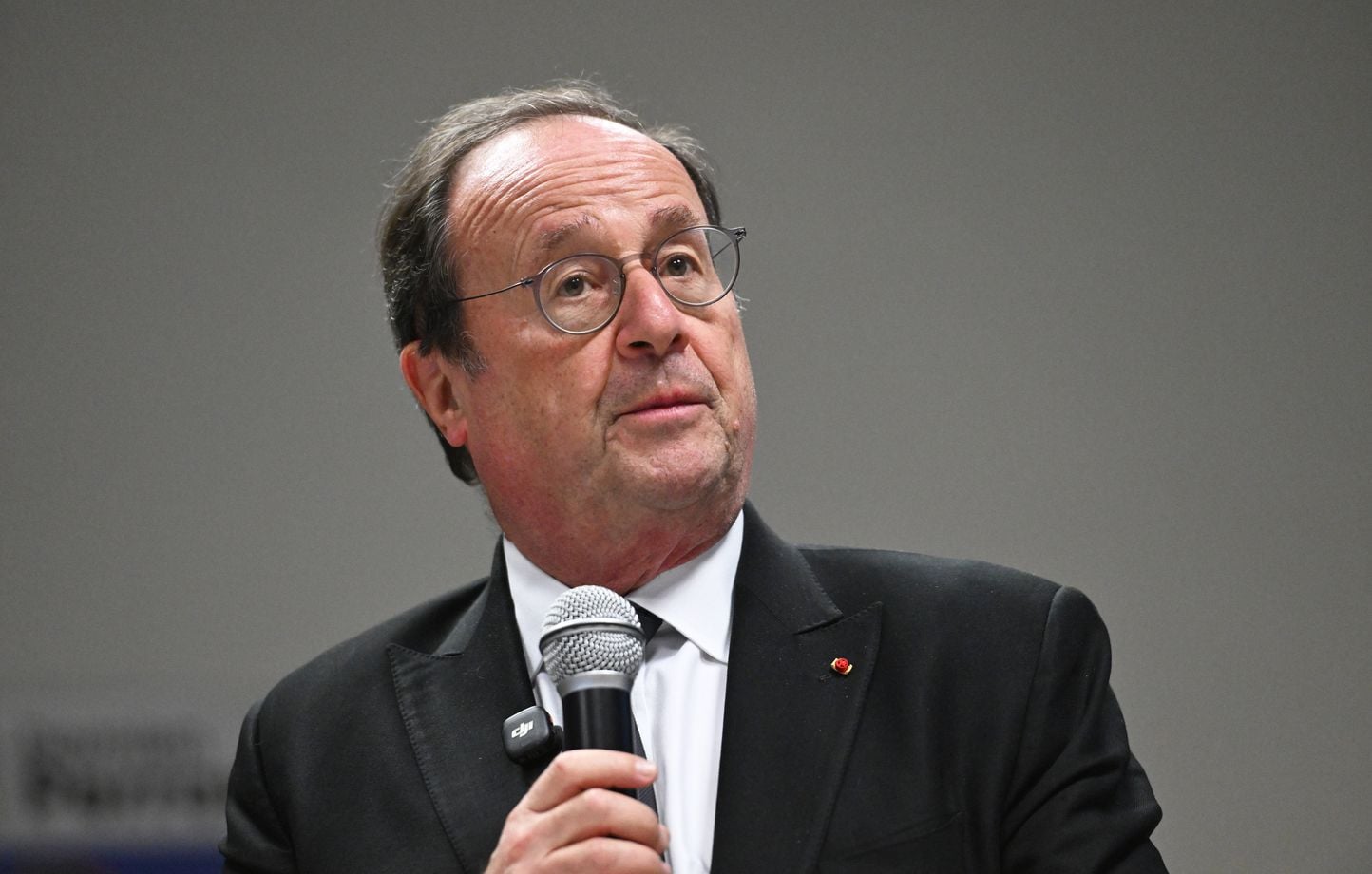 François Hollande et Édouard Philippe débattent des retraites lors d'un événement des Gracques