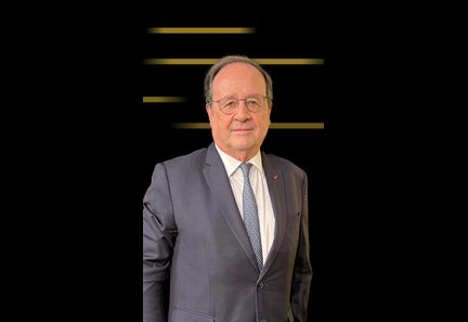 François Hollande : "Poutine oscille entre la chaleur et le froid"