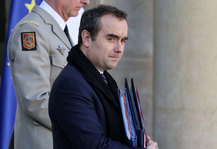 Hausse des prix des carburants : le gouvernement français joue sa survie face à la pression croissante