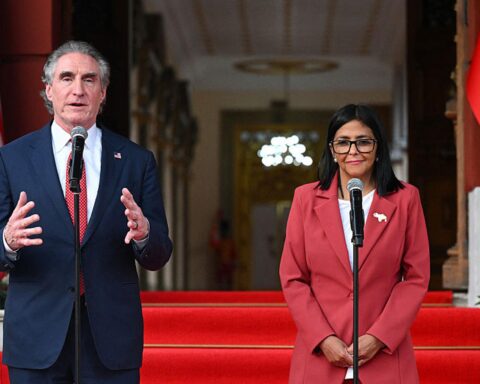 La politique autoritaire au Venezuela : l'exemple de Trump et les défis de la démocratie