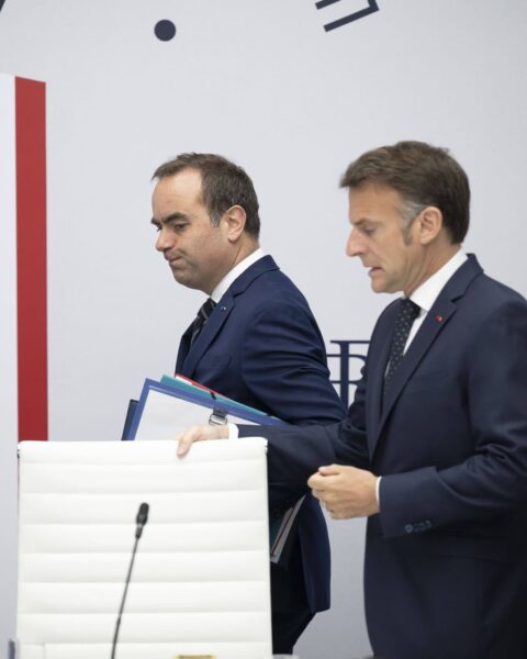 La popularité de Macron et Lecornu en baisse en avril, impactée par la hausse des prix des carburants