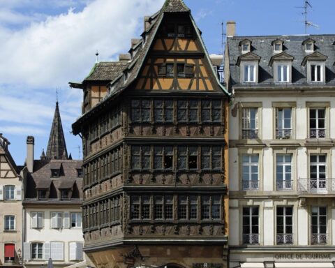 La proposition de loi sur le retour de la région Alsace suscite une forte contestation parmi les élus